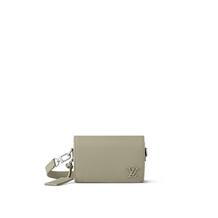 Fastline Wearable Wallet LV Aerogram i herrväskor Cross-Body Bags-kollektioner från Louis Vuitton (produktzoom)