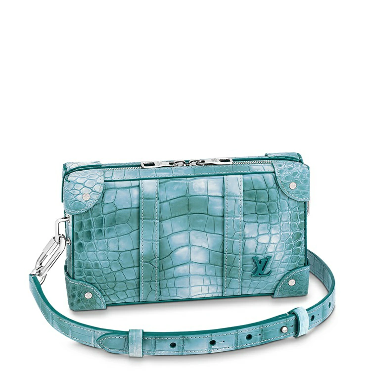 Soft Trunk Bärbar plånbok Crocodilien Matte i herrväskor Cross-body-väskor samlingar av Louis Vuitton